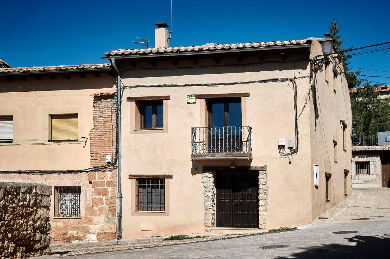 Hestia Vut Villa Ayllon Exterior photo