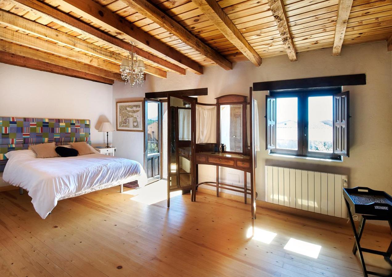 Hestia Vut Villa Ayllon Exterior photo
