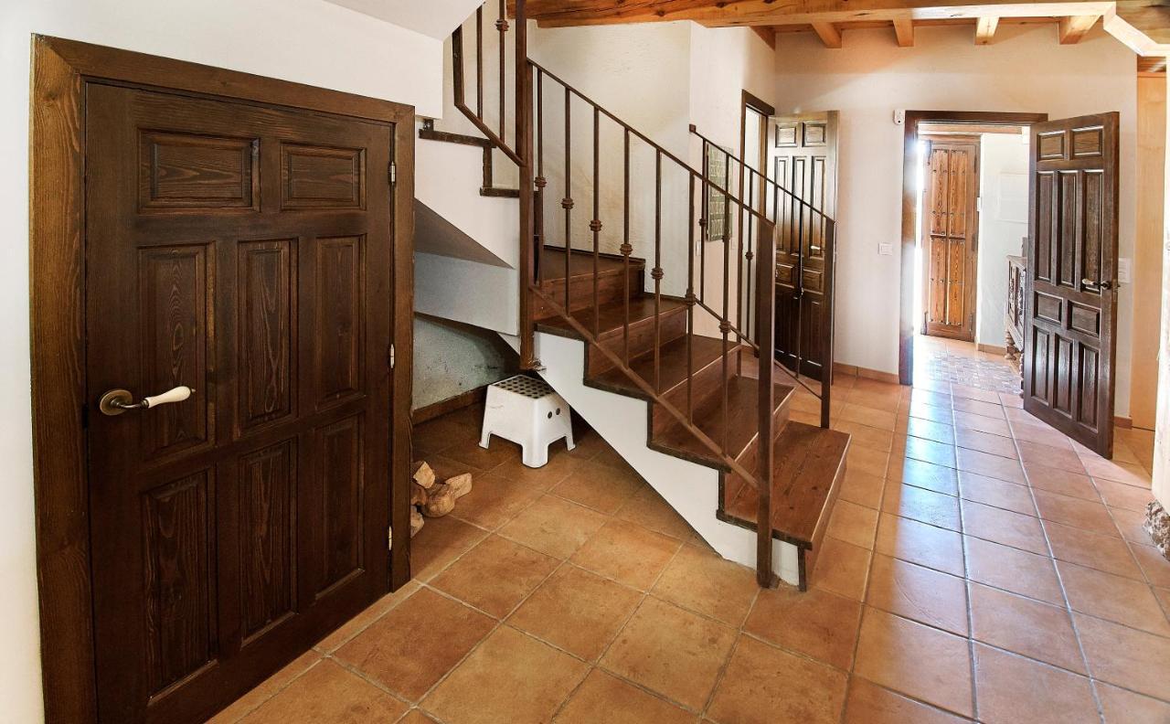 Hestia Vut Villa Ayllon Exterior photo