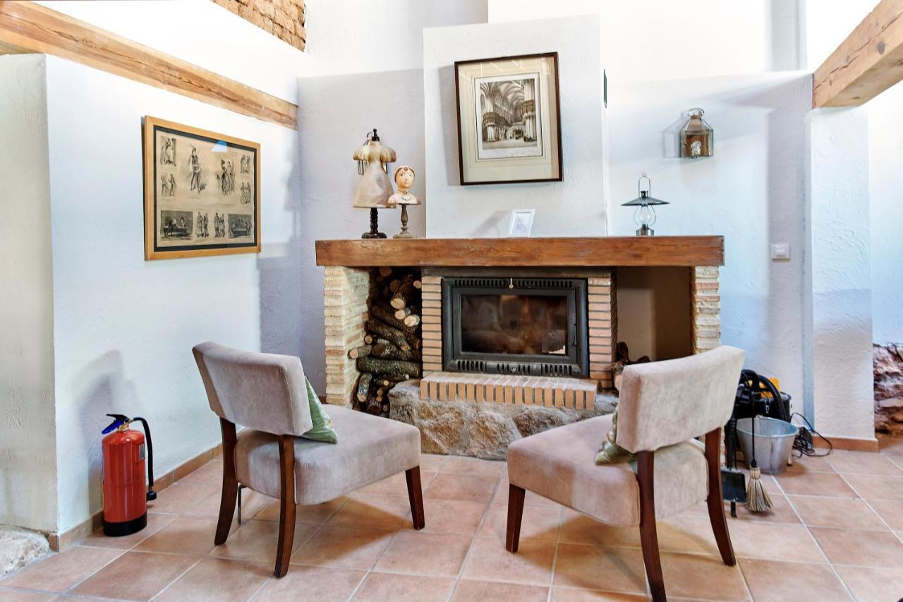 Hestia Vut Villa Ayllon Exterior photo